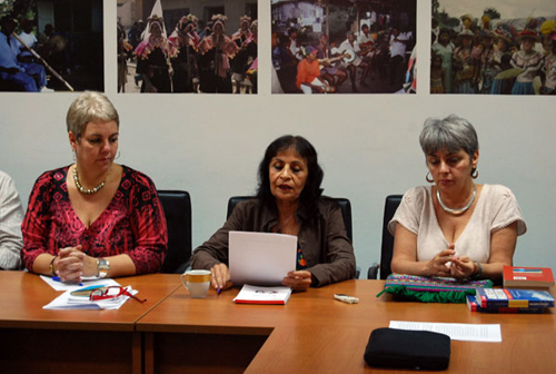 Carmen Bohórquez en Encuentro-Taller de la Red de Redes en Defensa de la Humanidad